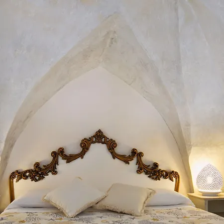 Bed & Breakfast Domus Dejana