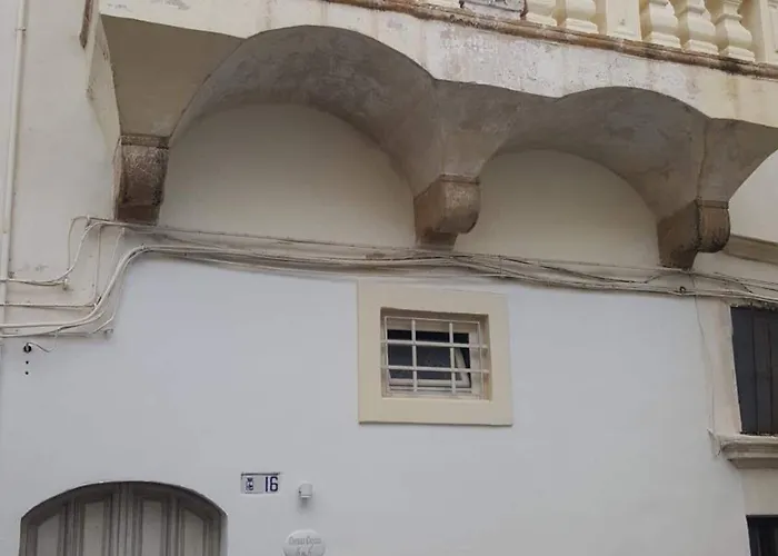 Bed & Breakfast Domus Dejana 3*