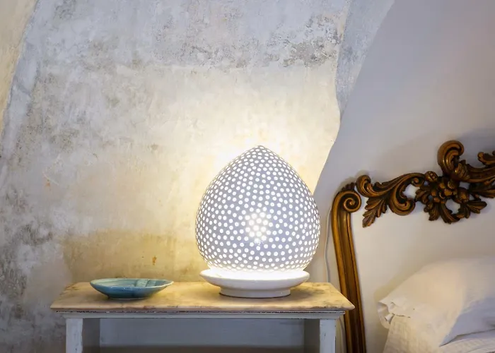 Domus Dejana Bed & Breakfast