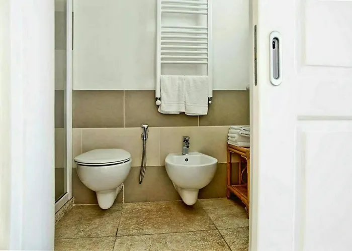 Domus Dejana Bed & Breakfast 3*